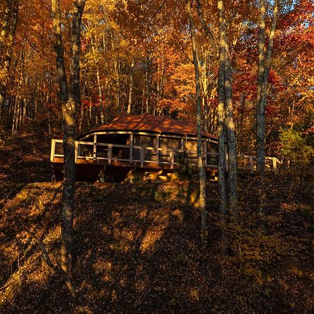 فندق Elk & Embers Mountain Hideaway وينزفيل، كارولاينا الشمالية المظهر الخارجي الصورة