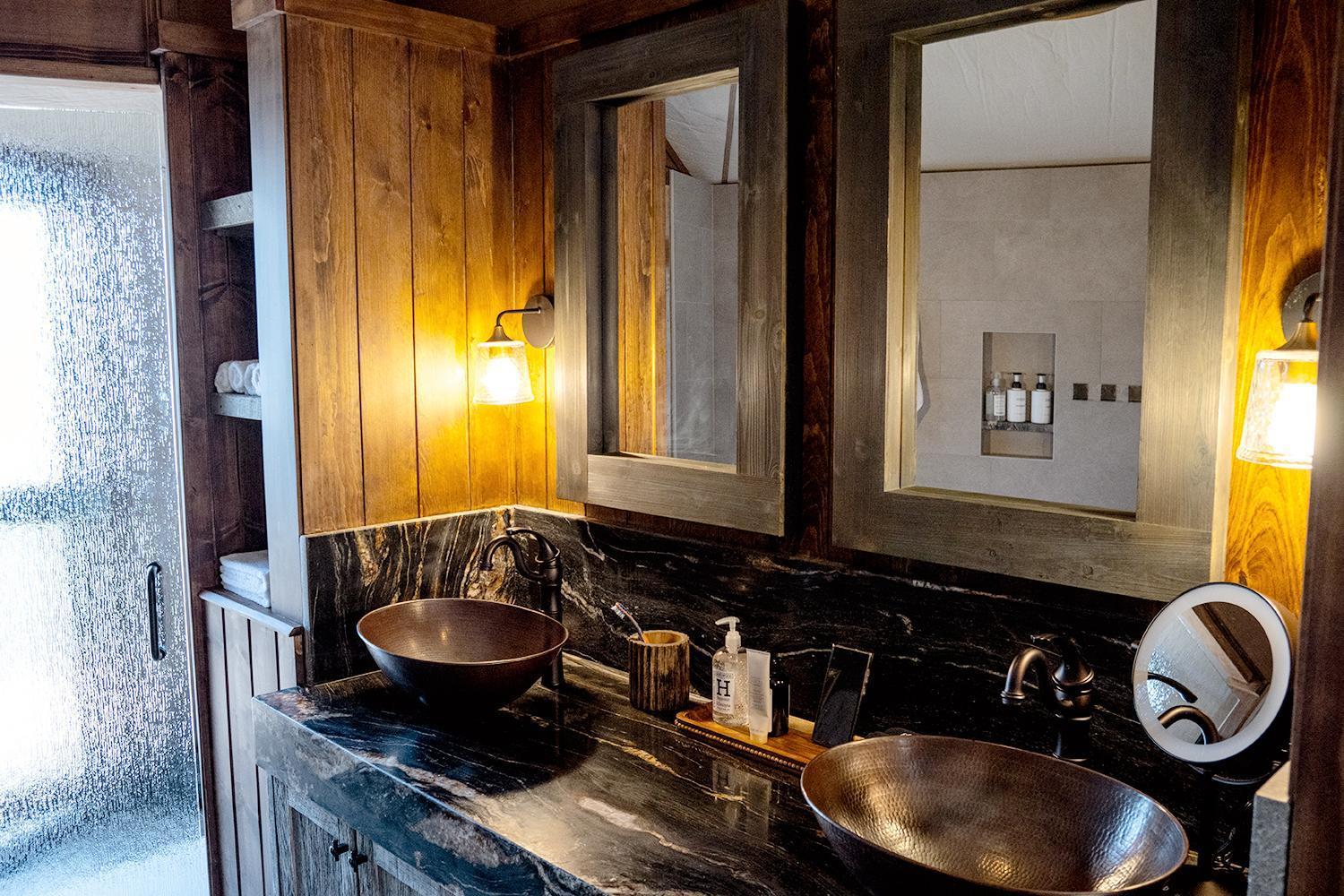 فندق Elk & Embers Mountain Hideaway وينزفيل، كارولاينا الشمالية المظهر الخارجي الصورة