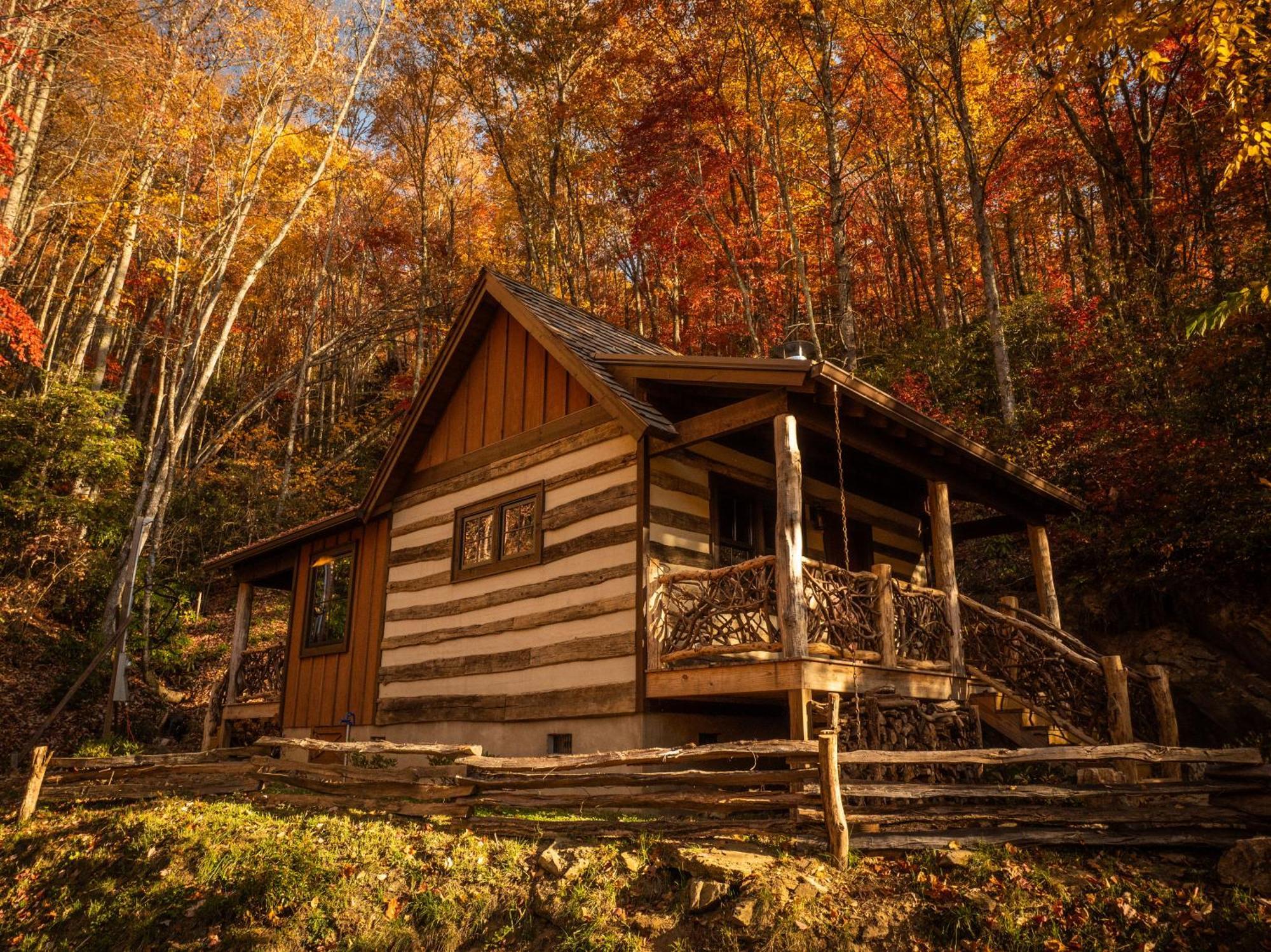 فندق Elk & Embers Mountain Hideaway وينزفيل، كارولاينا الشمالية المظهر الخارجي الصورة