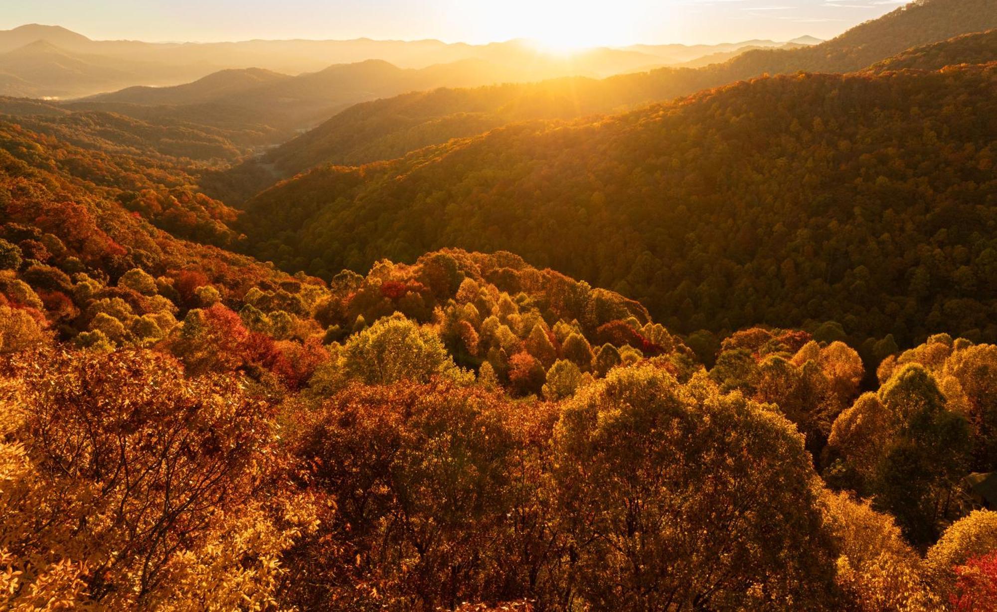 فندق Elk & Embers Mountain Hideaway وينزفيل، كارولاينا الشمالية المظهر الخارجي الصورة