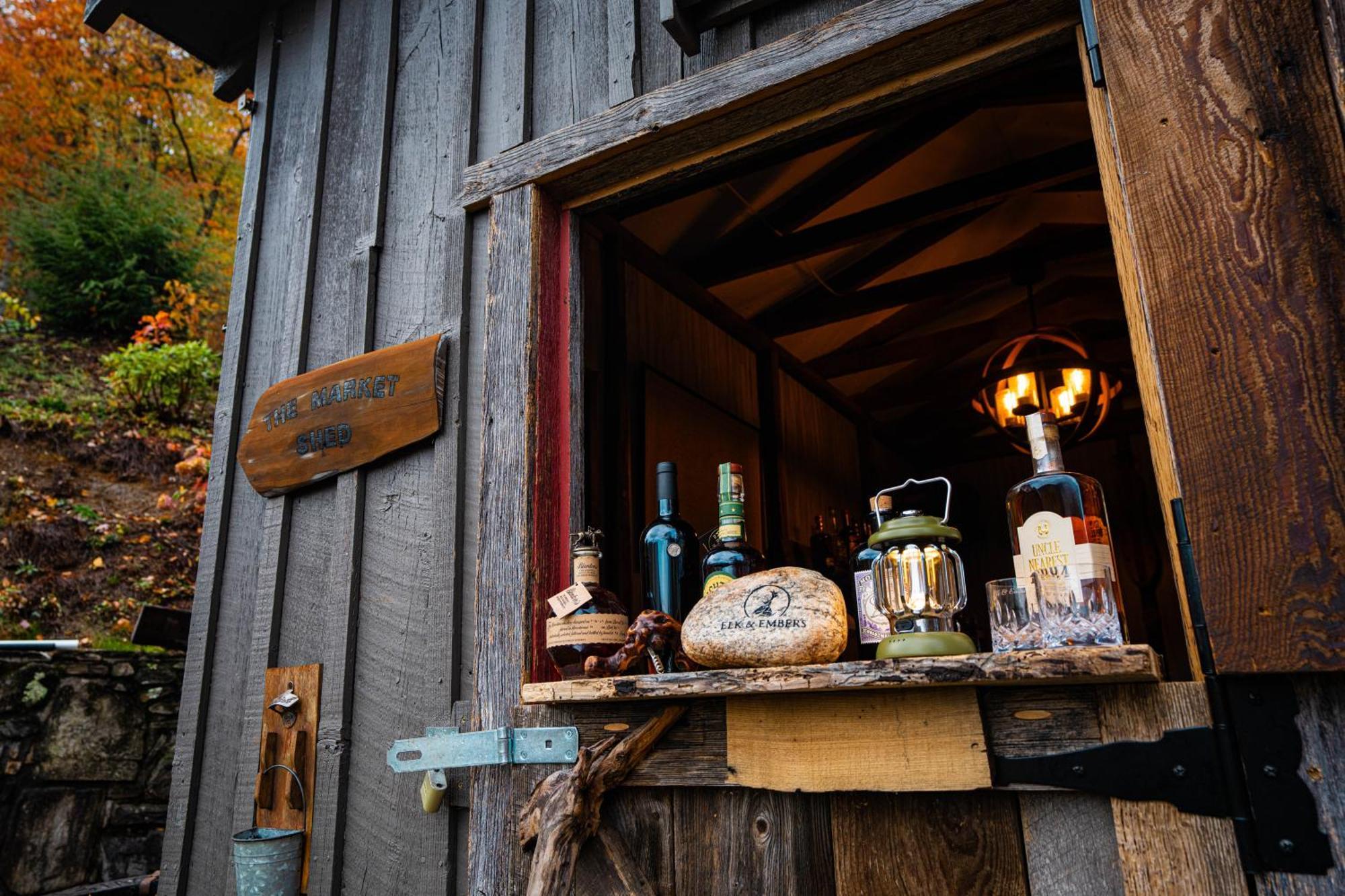 فندق Elk & Embers Mountain Hideaway وينزفيل، كارولاينا الشمالية المظهر الخارجي الصورة